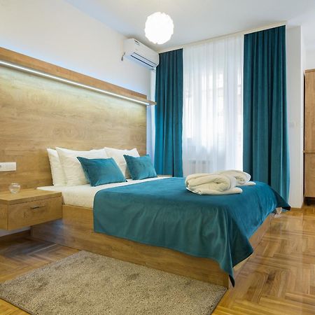 Thomas Residence Белград Екстериор снимка