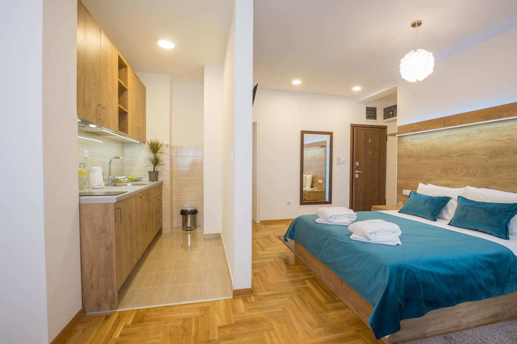Thomas Residence Белград Екстериор снимка