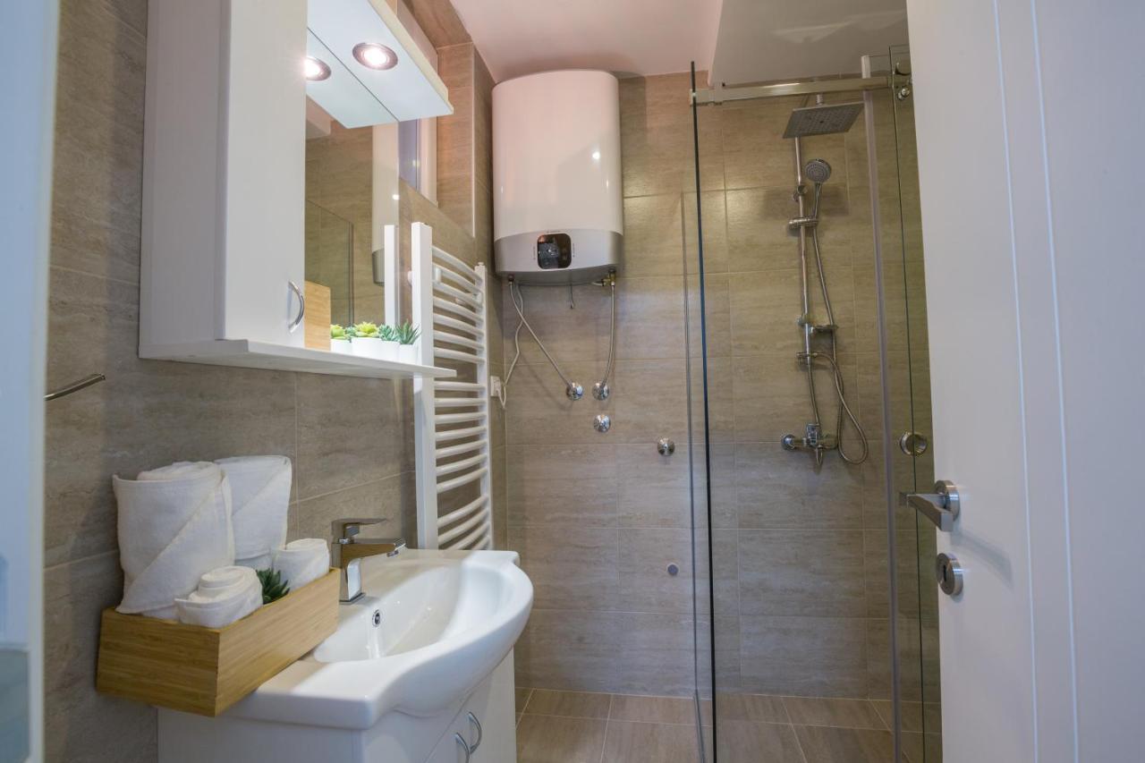 Thomas Residence Белград Екстериор снимка